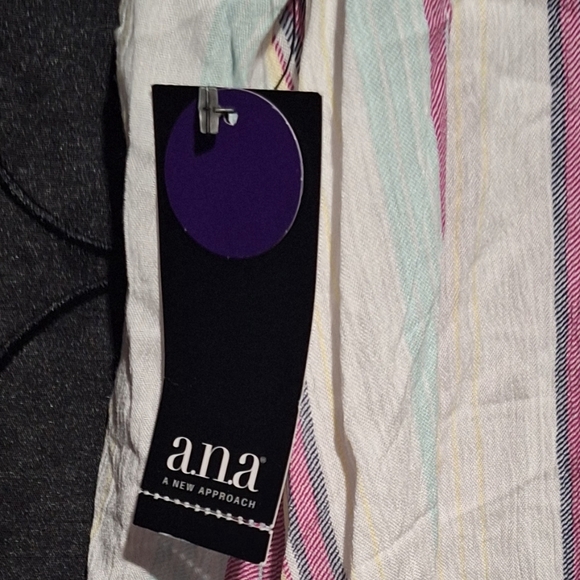 A.N.A - Picture 4 of 4